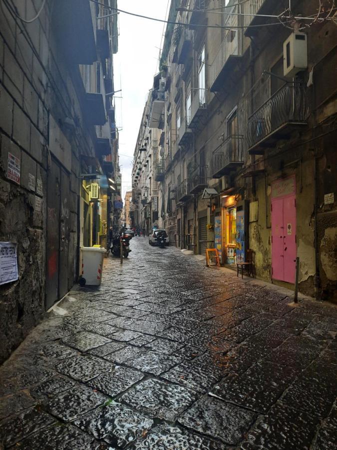 Casa Suite Del Cardinale نابولي المظهر الخارجي الصورة