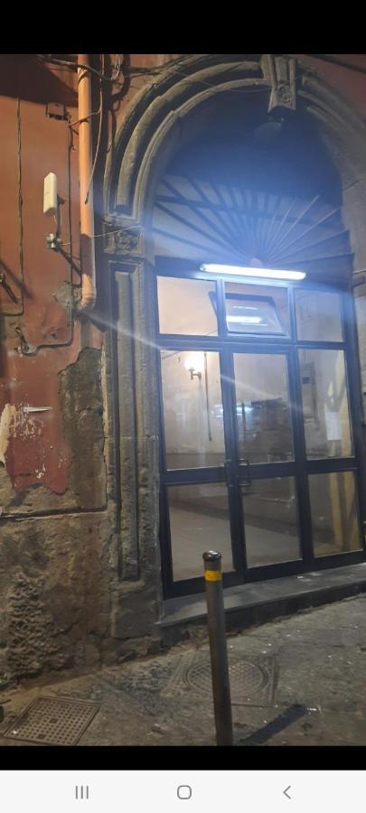 Casa Suite Del Cardinale نابولي المظهر الخارجي الصورة